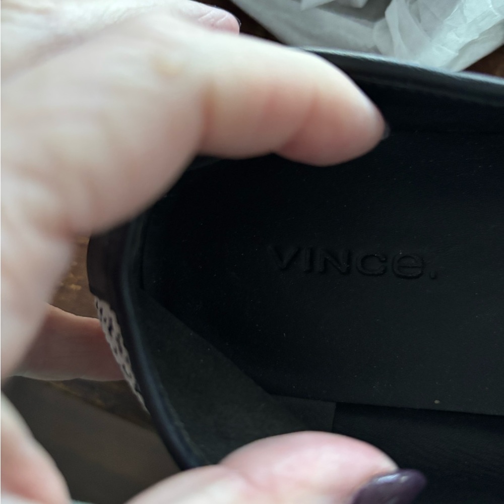 VINCE Blair knit upper 7.5 EUC - Picture 6 of 6